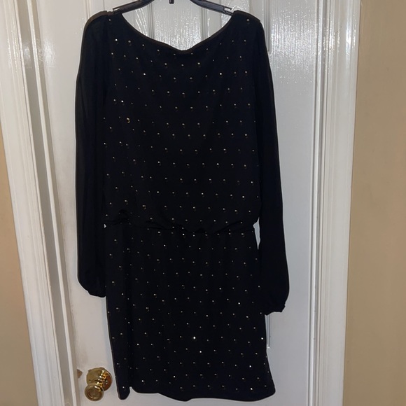 WHBM Dress🖤 - Picture 2 of 7